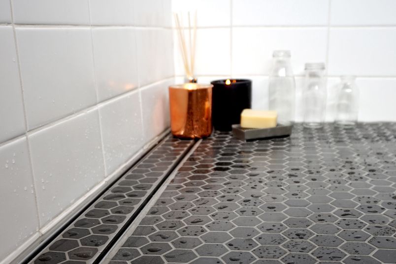 A Vision tile insert with hexagon tiles.