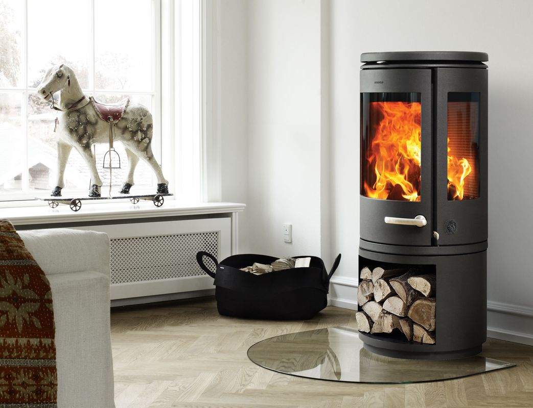 Morso 7948 freestanding wood heater - Abbey Fireplaces