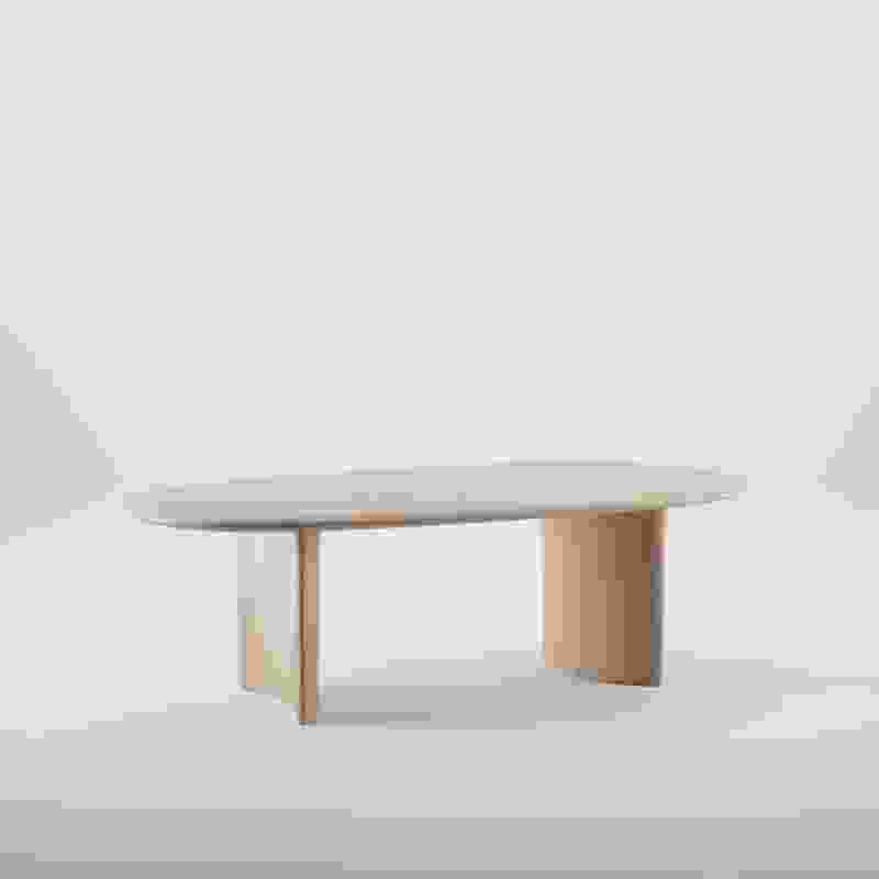 Artisan table – Monument by ducksnest – Selector